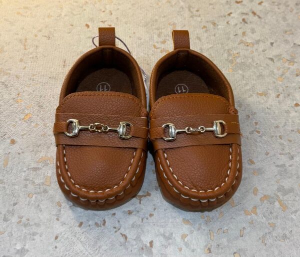 Mocassim bebê na cor marrom