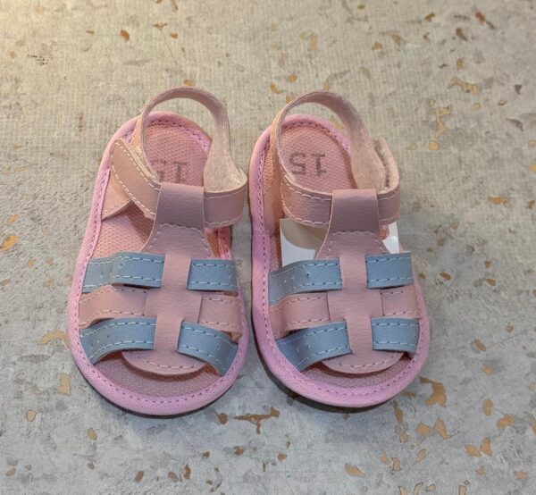 Sandália bebê na cor rosa e azul